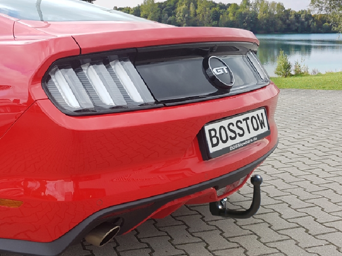 Anhängerkupplung für Ford-Mustang VI Cabrio Convertible, nur für Heckträgerbetrieb, Montage nur bei uns im Haus, Baureihe 2015-2017 V-abnehmbar